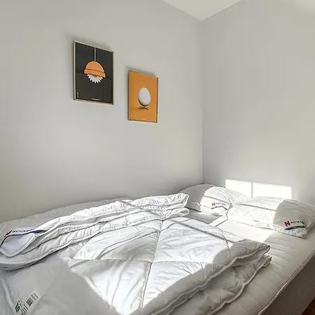 2 Bedroom Cozy In Vakantiehuis *